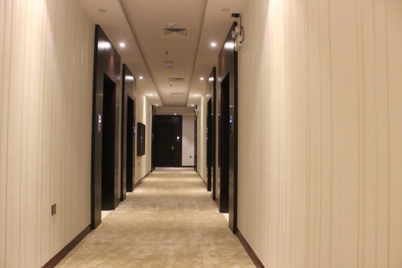 Seasons Park- Mawasim Al Hay At Hotel Jeddah Exterior foto