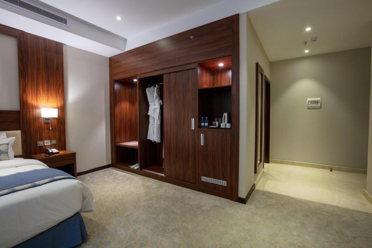 Seasons Park- Mawasim Al Hay At Hotel Jeddah Exterior foto